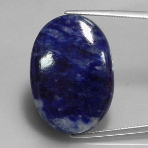 Sodalita azul natural de 31,17 ct, corte óvalo, opaco