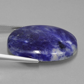 Sodalita azul violeta natural de 38,14 ct, corte óvalo, opaco