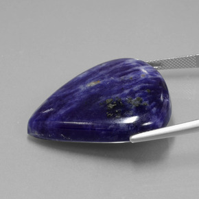 Sodalita Azul violeta natural de 56.33 ct, En forma de pera, Opaco