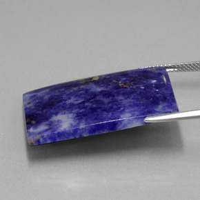 Sodalita Azul violeta natural de 21.41 ct, Corte Baguette, Opaco