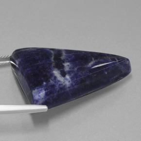 Sodalita azul natural de 36,42 ct, trillón, opaco
