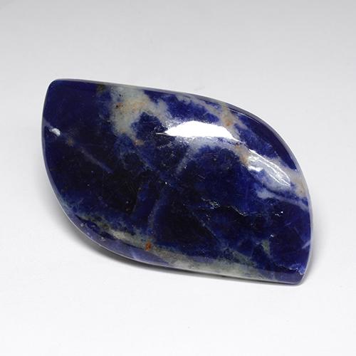 Sodalita azul natural de 38,13 ct, forma elegante, opaco