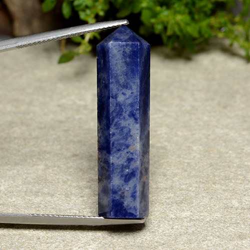 Sodalita Azul marino natural de 21.92 ct, Forma elegante, Opaco