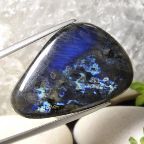 Espectrolita multicolor natural de 24,80 ct, forma elegante, opaco