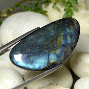 Espectrolita multicolor natural de 20,62 ct, forma elegante, opaco