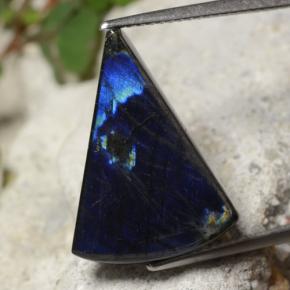 Espectrolita multicolor natural de 7,77 ct, trillón, opaco