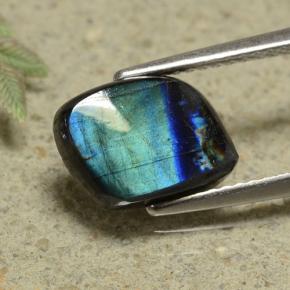 Espectrolita Multicolor natural de 2.23 ct, Forma elegante, Opaco