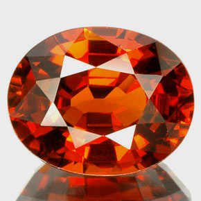 Granate espesartita naranja natural de 2,67 ct, corte óvalo, VVS-VS