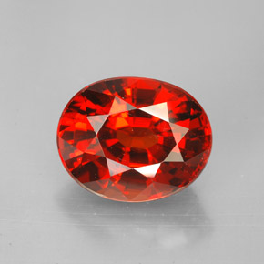 Granate espesartita naranja natural de 6,74 ct, corte óvalo, VVS-VS
