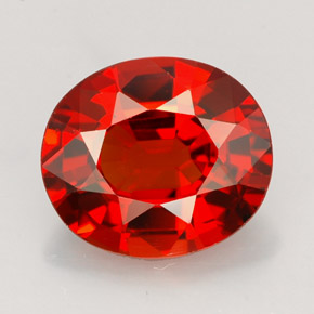 Granate espesartita naranja natural de 4,57 ct, corte óvalo, VVS