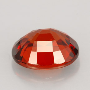 Granate espesartita naranja natural de 4,57 ct, corte óvalo, VVS