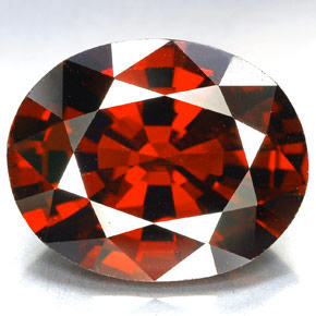 Hilo de espesartita Roja natural de 9.53 ct, Corte Óvalo, VVS-VS