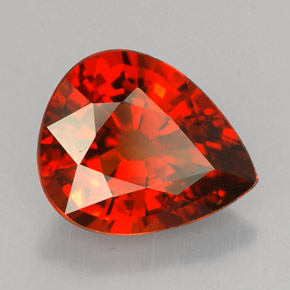 Hilo de espesartita Naranja rojizo natural de 3.12 ct, En forma de pera, VVS