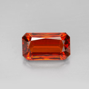 Granate espesartita naranja natural de 2,79 ct, corte esmeralda, VS-SI