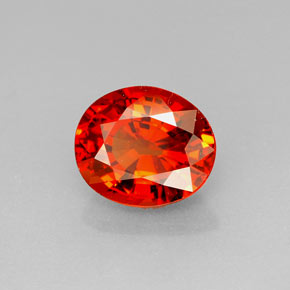 Granate espesartita naranja natural de 2,89 ct, corte óvalo, VS