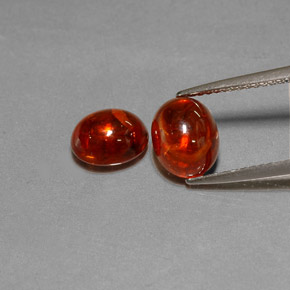 Gemas de granate espesartita rojo natural de  ct, transparente, transparente / translúcido