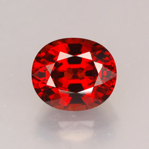 Granate espesartita naranja natural de 2,36 ct, corte óvalo, VVS-VS