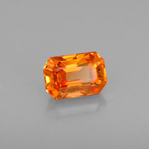Granate espesartita naranja natural de 0,83 ct, corte esmeralda, VS