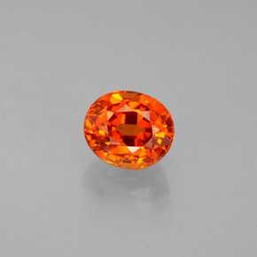 Granate espesartita naranja natural de 1,37 ct, corte óvalo, VVS