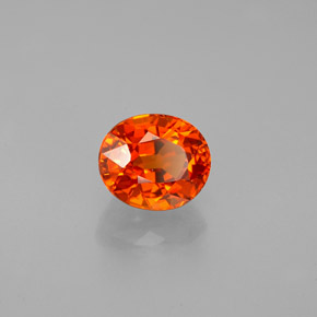 Granate espesartita naranja natural de 1,37 ct, corte óvalo, VVS