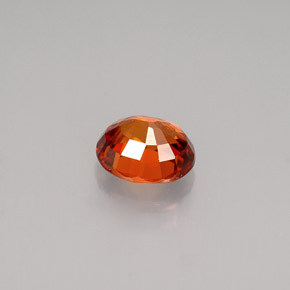 Granate espesartita naranja natural de 0,91 ct, corte óvalo, VVS