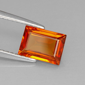 Granate espesartita naranja natural de 1,38 ct, baguette, VS