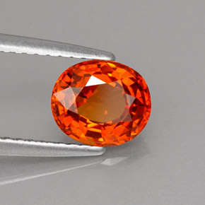 Granate espesartita naranja natural de 1,61 ct, corte óvalo, VVS-VS