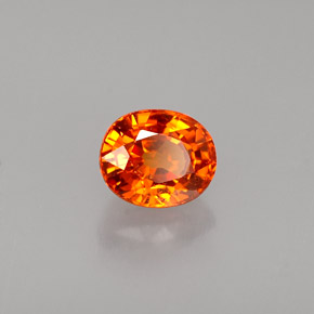 Granate espesartita naranja natural de 1,21 ct, corte óvalo, VS