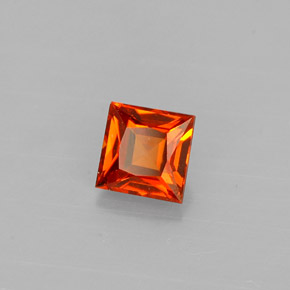 Hilo de espesartita Naranja mandarina natural de 0.57 ct, Cuadrado, VVS