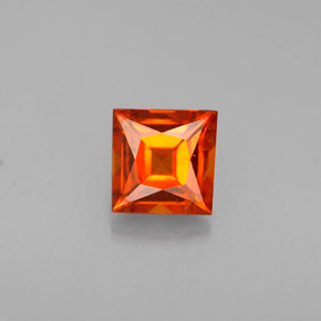Granate espesartita naranja natural de 0,65 ct, cuadrado, VS-SI