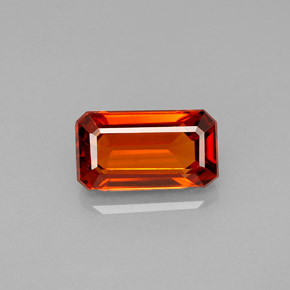 Granate espesartita naranja natural de 2,38 ct, corte esmeralda, VS