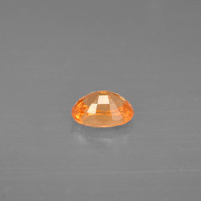 Granate espesartita naranja natural de 0,72 ct, corte óvalo, VS