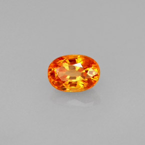 Granate espesartita naranja natural de 0,80 ct, corte óvalo, VS