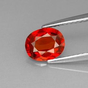 Hilo de espesartita Naranja rojizo natural de 1.25 ct, Corte Óvalo, VS-SI