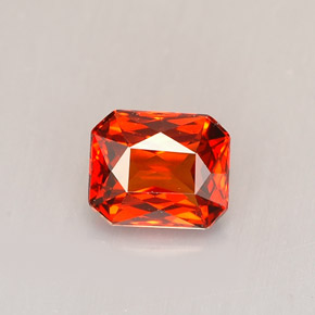 Granate espesartita naranja natural de 1,40 ct, corte esmeralda, VVS-VS