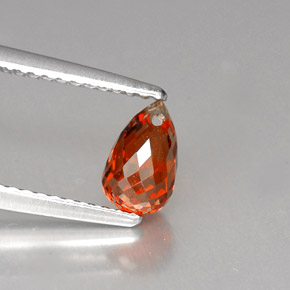 Granate espesartita naranja natural de 1,28 ct, briolette, VS