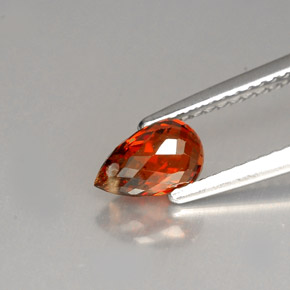 Granate espesartita naranja natural de 1,28 ct, briolette, VS