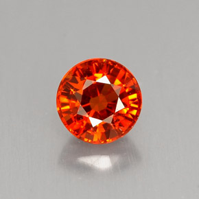 Granate espesartita naranja natural de 0,90 ct, corte redondo, VS