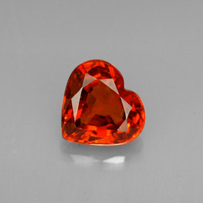 Granate espesartita naranja natural de 0,99 ct, forma de corazón, VS