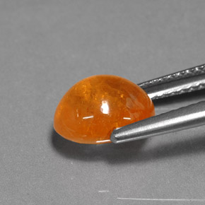 Granate espesartita naranja natural de 3,69 ct, corte óvalo, translúcido