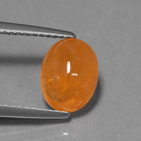 Granate espesartita naranja natural de 3,94 ct, corte óvalo, translúcido