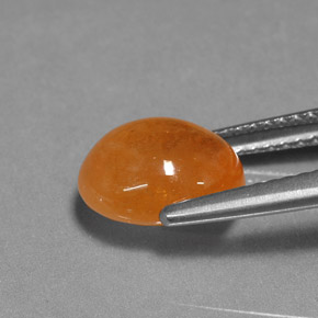 Granate espesartita naranja natural de 3,94 ct, corte óvalo, translúcido
