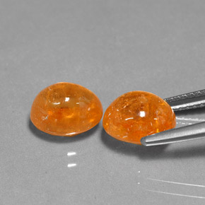Gemas de granate espesartita naranja natural de  ct, corte óvalo, translúcido