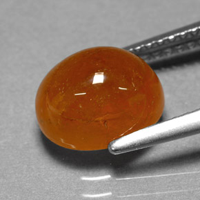 Granate espesartita naranja natural de 4,46 ct, corte óvalo, translúcido