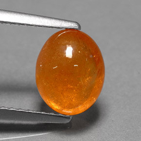 Granate espesartita naranja natural de 3,06 ct, corte óvalo, translúcido