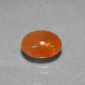 Granate espesartita naranja natural de 3,15 ct, corte óvalo, translúcido