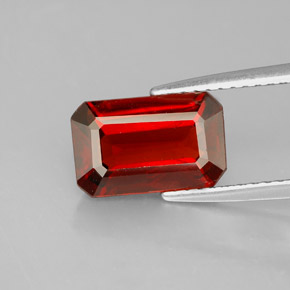 Granate espesartita naranja natural de 3,31 ct, corte esmeralda, VS
