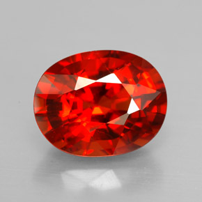 Granate espesartita rojo natural de 4,14 ct, corte óvalo, VS