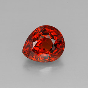 Granate espesartita naranja natural de 2,90 ct, en forma de pera, VVS
