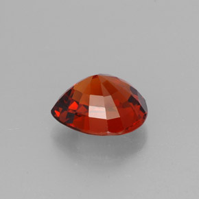 Granate espesartita naranja natural de 2,90 ct, en forma de pera, VVS